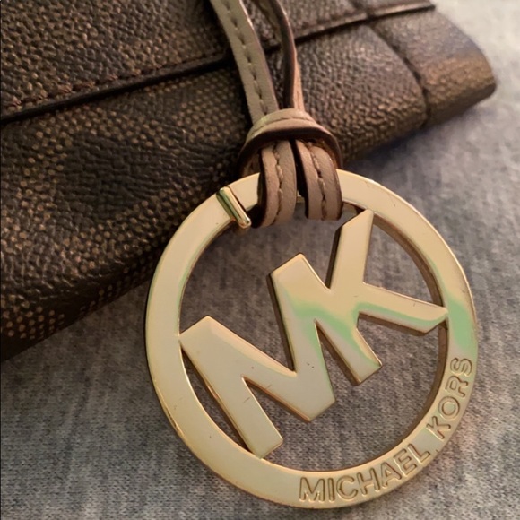 MK TOTE BAG - Picture 3 of 7